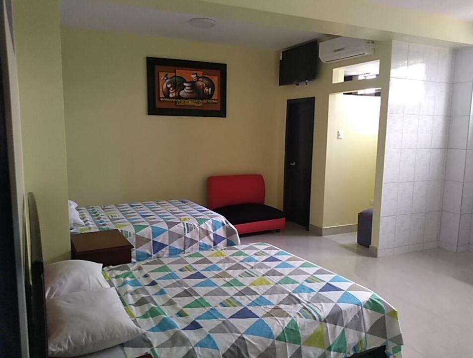 Hotel Los Ceibos Jipijapa Exterior foto